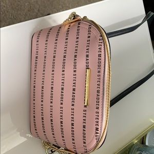 pink steve madden purse